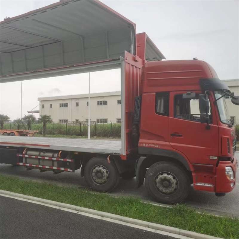 寻乌县德格县进仓物流：专线直达的多元货运探索